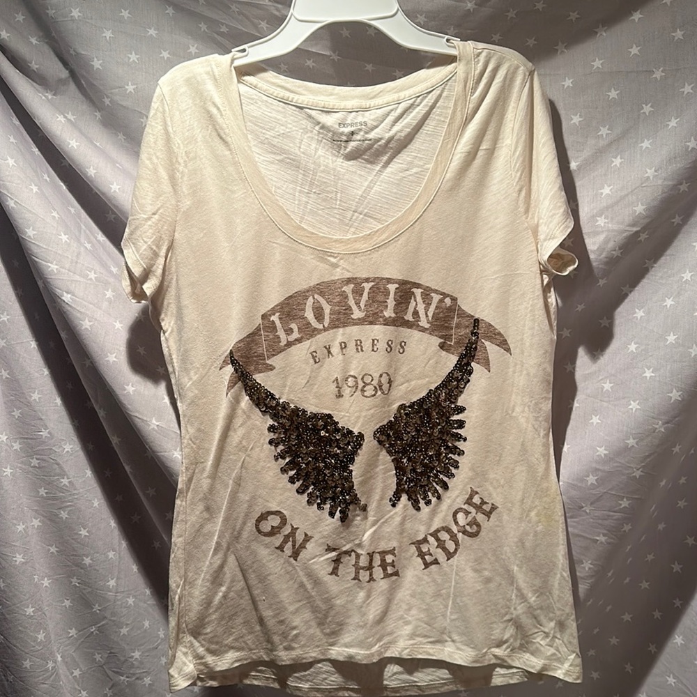 EXPRESS | Livin’ on the Edge Tee